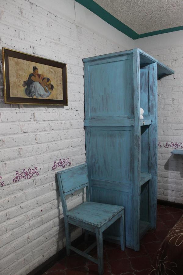 Hotel Posada Chamacuero Comonfort Bagian luar foto